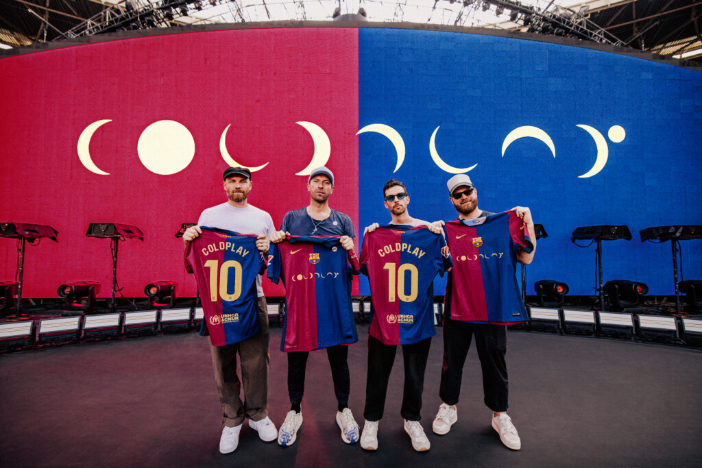 Nike estampa el nombre de Coldplay en la camiseta del Barça